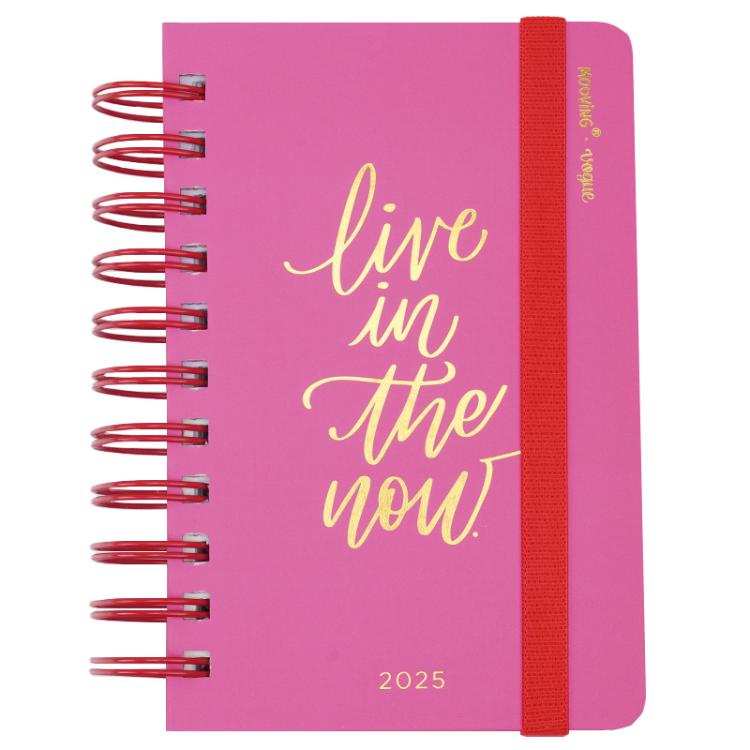 Agenda Mooving 2025 Vogue Fucsia Espiralada Dia por Pagina 10 x 15 cm Art.1403137